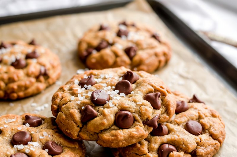 5-Ingredient Peanut Butter Oatmeal Chocolate Chip Cookies (Gluten-Free & Dairy-Free)